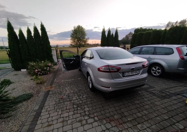 Ford Mondeo cena 32400 przebieg: 168000, rok produkcji 2013 z Boguchwała małe 29